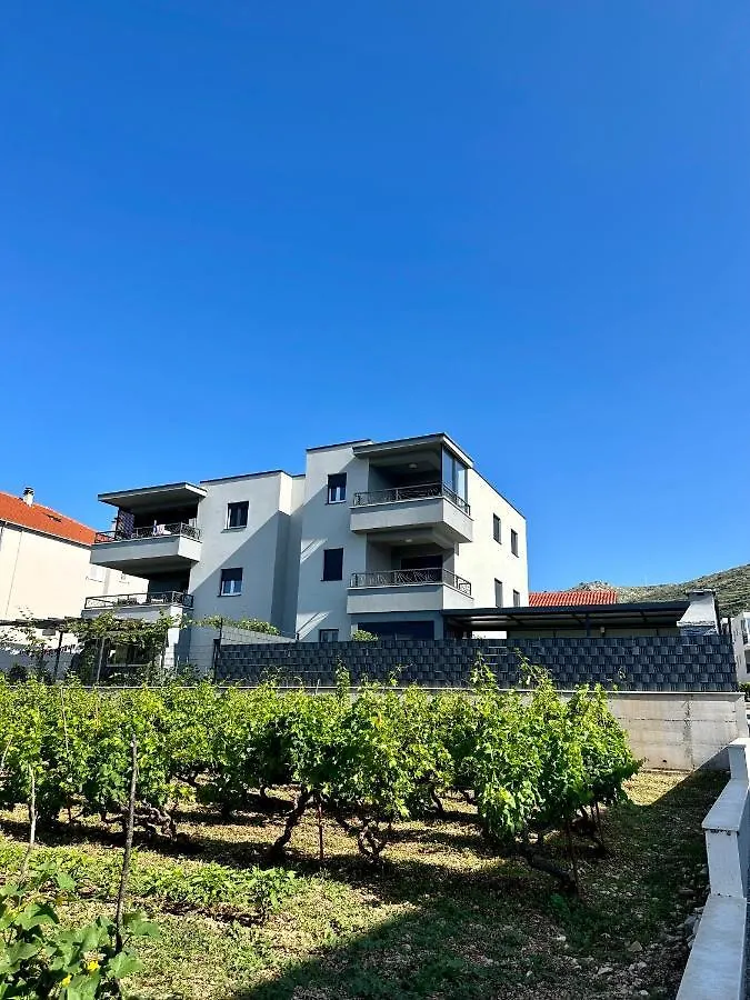Apartment Tilda Trogir